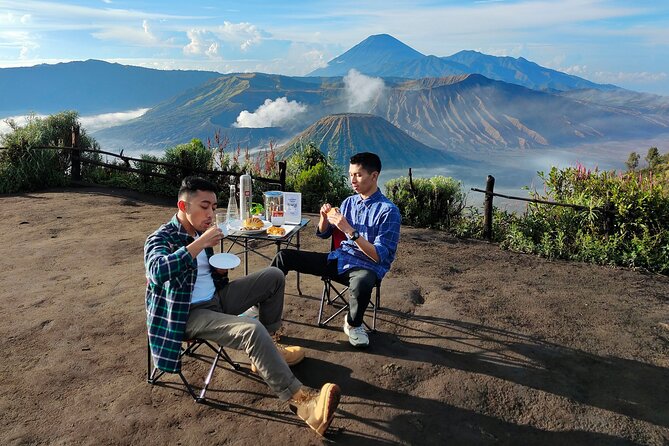 1 Day - Bromo Sunrise Romantic Breakfast // 00.30 - 13.00 - Getting Back to Malang: Keeping the Day From Draining You