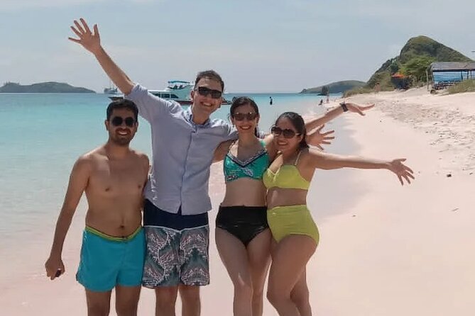 1 Day Komodo Trip by Private Fast Boat - Kanawa Island: Final Snorkel and Beach Time Before Returning