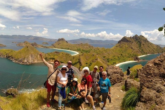 1 Day Komodo Trip By Share Fast Boat - Taka Makassar and Kanawa: white-sand snorkeling time