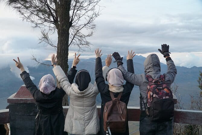 1 Day Mount Bromo Sharing Tour Package from Malang - How the transportation and guiding actually work