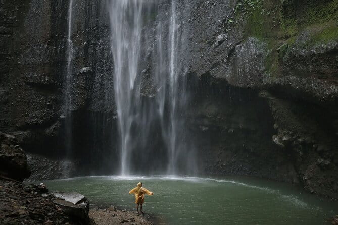 1 Day Mount Bromo Sharing Tour Package from Malang - What’s included versus what you handle yourself