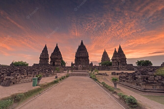 1 Day Yogyakarta tour ( Borobudur temple, Merapi Lava Tour, Prambanan Temple) - Private Transport Done Right: Easy Pickup, AC Comfort, and a Driver Who Connects Dots
