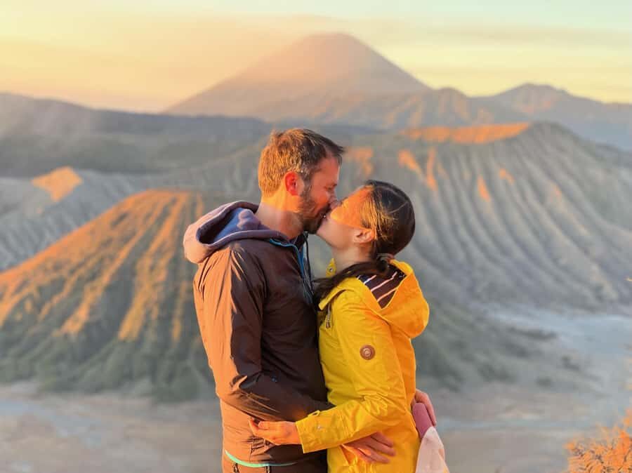 2D1N Bromo Sunrise & Ijen Blue Fire From Surabaya/Malang - Paltuding Camp to the Ijen Peak: What the Hike Really Feels Like