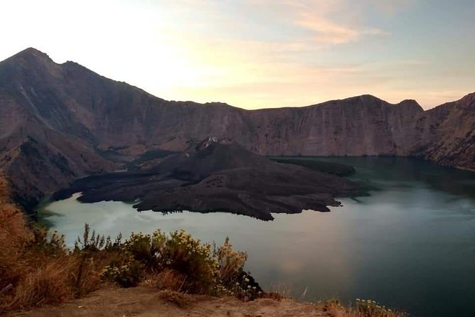 2D1N Senaru Crater Rim Trekking - Why the Senaru Crater Rim feels like the “right” Rinjani compromise