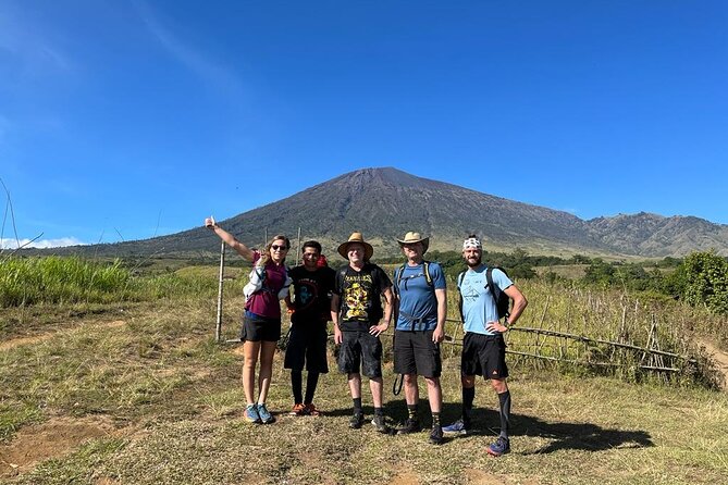 3 days 2 night trekking Rinjani to Summit and lake - Meeting in Senaru and starting the trek on time
