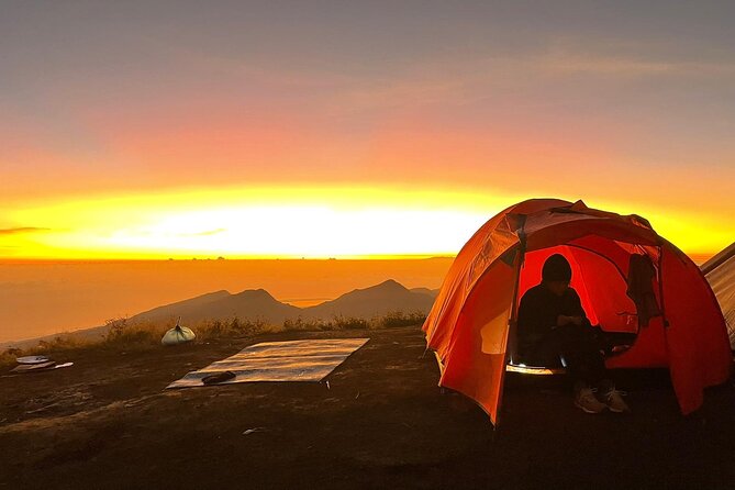 3 days 2 night trekking Rinjani to Summit and lake - Trail challenge: fitness level, timing, and gear tips that matter