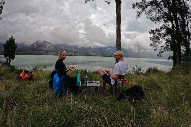 3 Days and 2 Nights Summit Via Sembalun - Day 3: Sunrise, Lake Scenery, and the Descent Back to Senaru