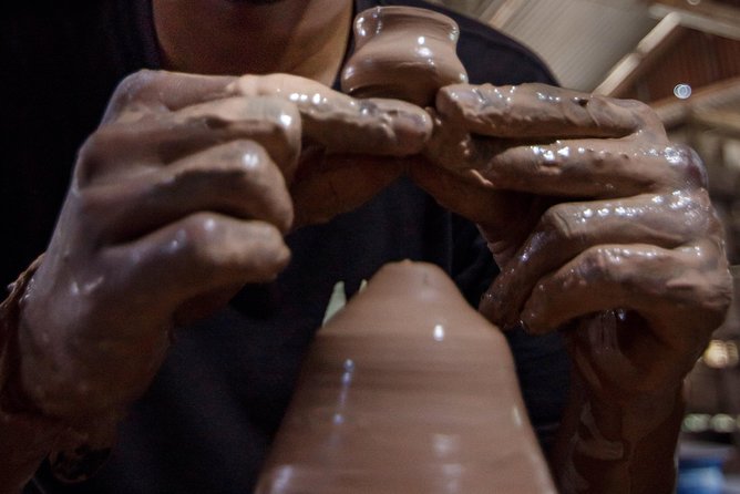 3 Hours Wheel Throwing Basic Ceramic Class - Glazing and Firing: The Waiting Game (1 to 4 Weeks)