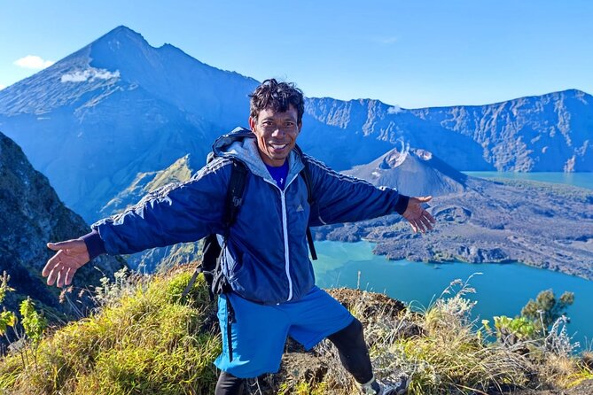 3D-2N Explore Mount Rinjani - Summit -Lake and Hotspring - Day 1: Crater Rim Trek Day (the Long First Layer)