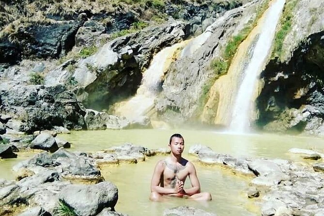 3D/2N Rinjani trekking summit,lake and hot springs. - Day 2: Summit at 3 AM, sunrise, Segara Anak lunch, and hot springs