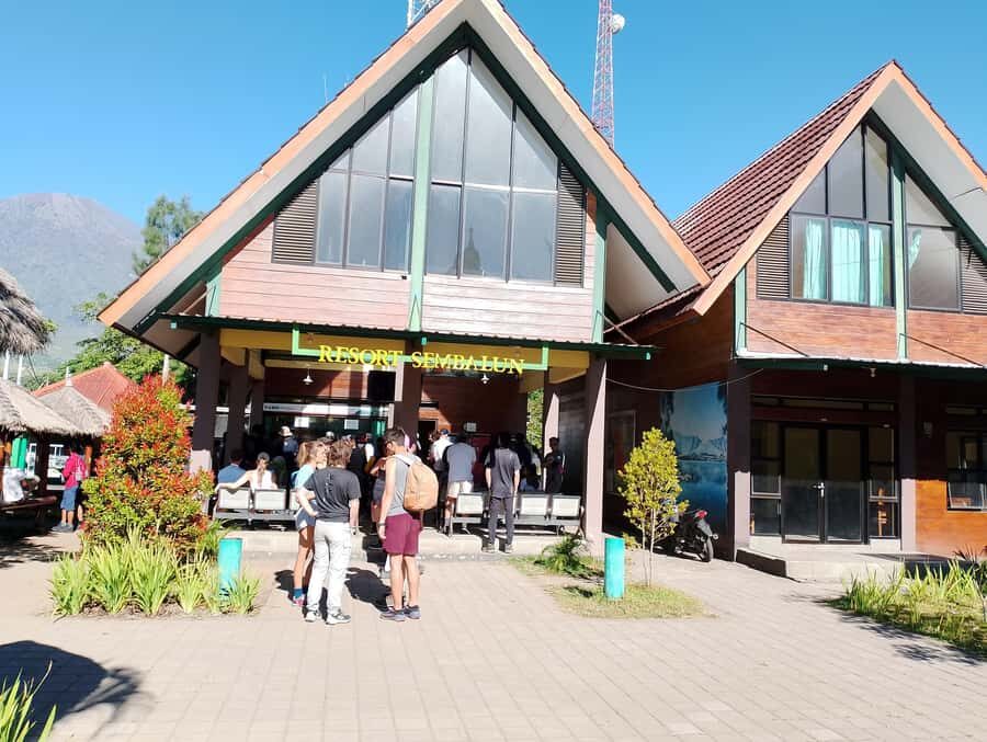 3d/2n trekking mount rinjani summit lake & hot springs - Gear that matters on Rinjani (and what to skip)