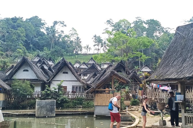 3D2N trip kawah putih-papandayan vulcan-nagavillage-green canyon - Kampung Naga: Sundanese village life and a walk you’ll remember