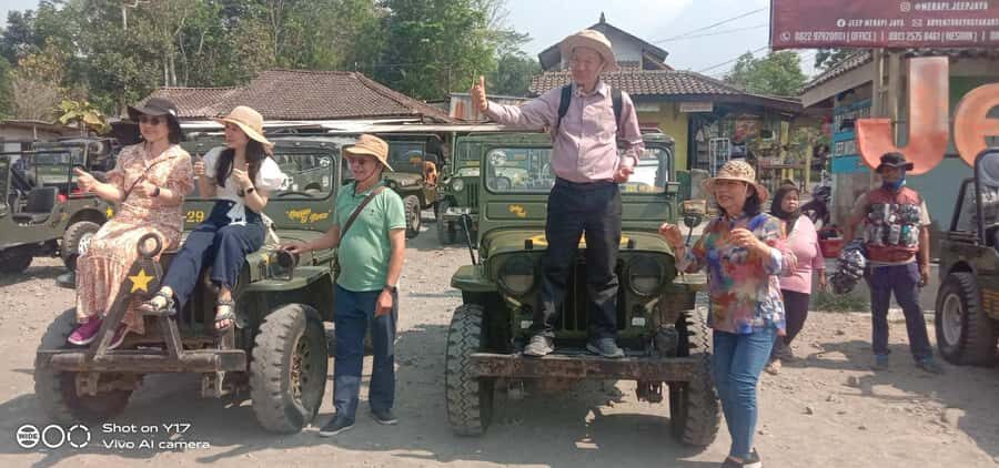 3days explore Yogyakarta Borobudur, Prambanan, Volcano, Etc. - Service Level That Shows Up in the Details