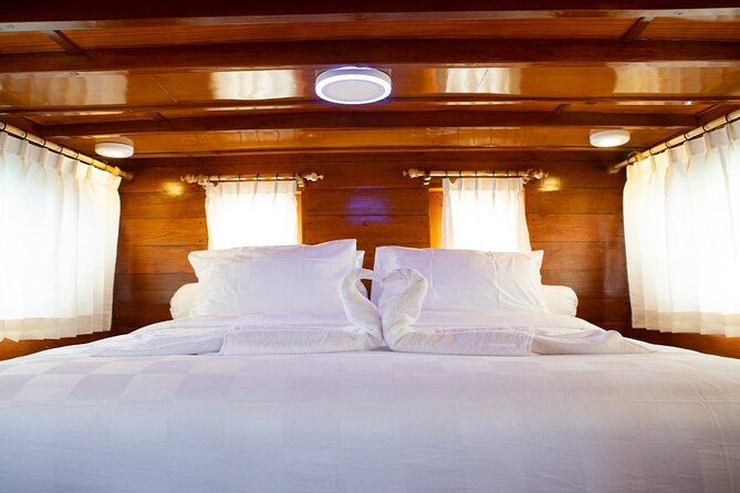 3Days Komodo Tour By Private Boat for 4 pax - Food onboard: the kind of detail that quietly makes the trip better