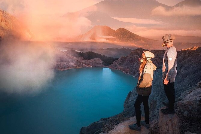 4-Day Tour: Mt Bromo & Ijen, Tumpak Sewu & Madakaripura falls - Day 1: Surabaya/Malang pickup and the Madakaripura waterfall walk