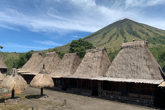 8D/7N Flores Essentials : all-inclusive tour across Flores! - Ruteng sunrise, a real market morning, and Wolobobo sunset over Mount Inerie