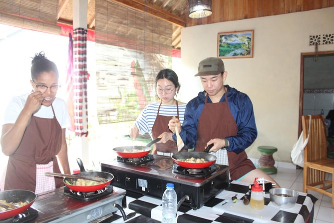 Afternoon Cooking Class & Making Bali Offering with Dinner - Market Visit Confusion: Why Afternoon Might Feel Different