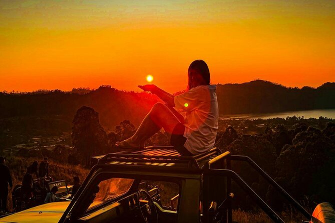 All included Mount Batur Jeep Sunrise with Guide - Arrival at the 1,560 m sunrise point: breakfast with a view