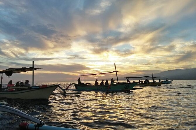 All inclusive Lovina Dolphins Sunrise tour, Waterfall & Temple - Getting to Lovina from Kuta: an early start that makes sense