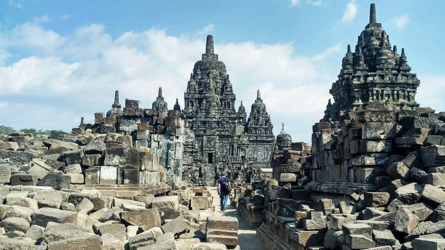 All-inclusive Prambanan Temple Half-Day Tour - Skip the Ticket Line: Small Time Saver, Big Feeling