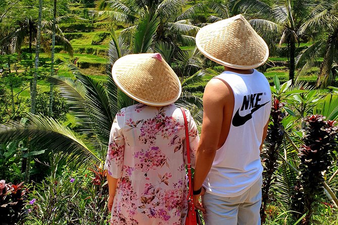 All inclusive Private 3 day tours package : Bali highlights - Day 3: Nusa Dua calm beaches, Uluwatu cliff temple, and Jimbaran seafood dinner