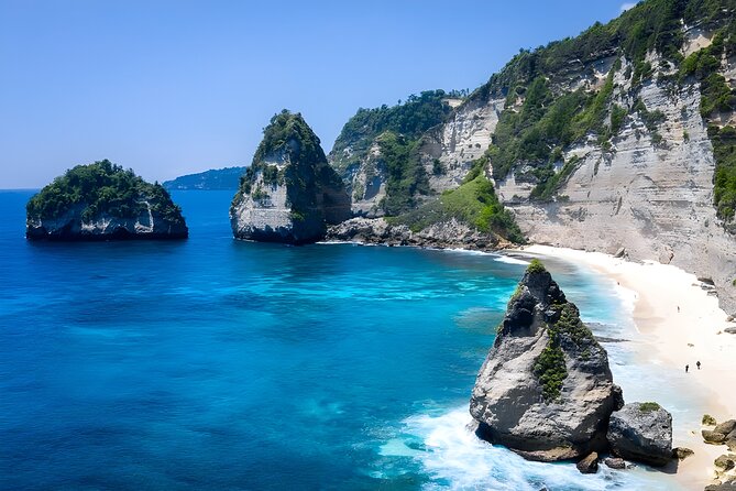 All inclusive Two Days and One Night on Nusa Penida Island - Day 1: Broken Beach to Crystal Bay on the West-Coast Side