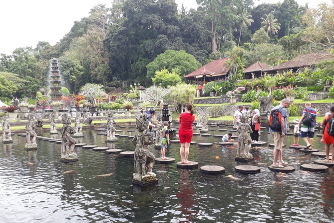 Amazing 4 Day Bali Tour Packages - Day 1 in Ubud: temples, coffee tasting, rice terraces, markets, and Tegenungan