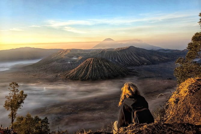 Amazing Bromo Sunrise and Tumpak Sewu Waterfall Tour - From Volcano to Waterfall: Tumpak Sewu at Midday