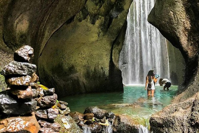 Amazing Private Tour: Lempuyang temple, Tirta gangga, Tukad cepung waterfall - Private driver service: comfort, pacing, and photo support that actually helps