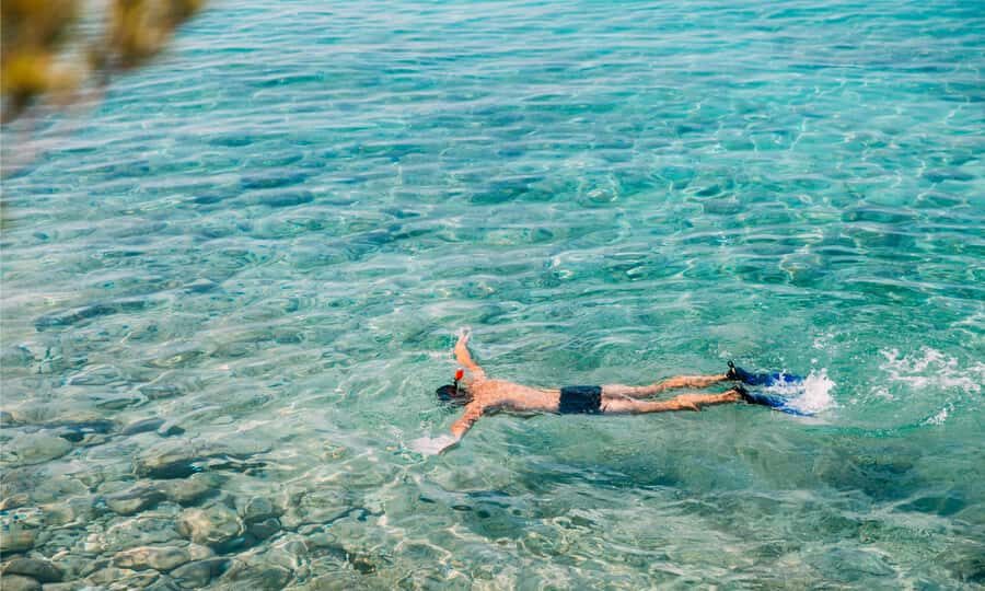 Amed: Snorkeling Trip to the Japanese Shipwreck - Pickup, timing, and getting to Lipah Beach with air-conditioned comfort