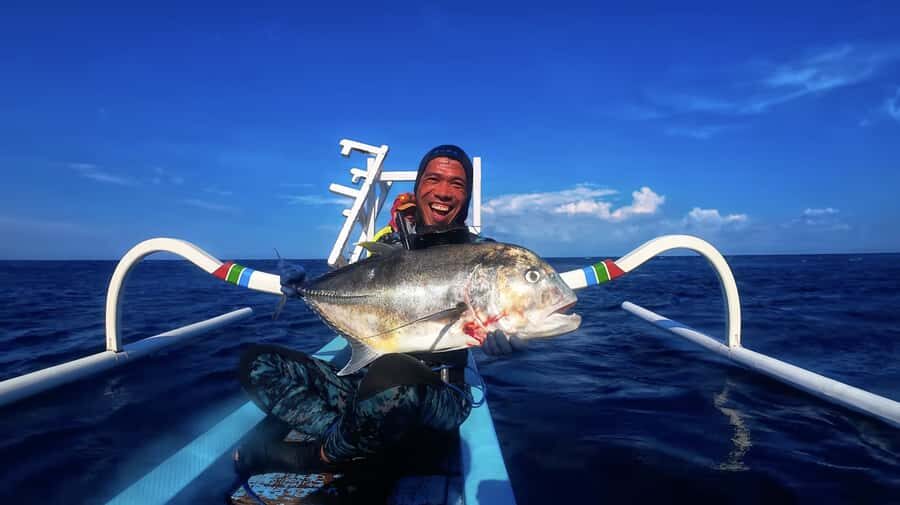 Amed: Spearfishing, Freediving and Catch & Cook Adventure - How the 5-Hour Rhythm Works in Central Amed