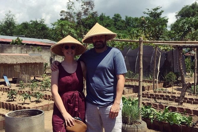 Anggrek Putih Lombok Cooking Class - Little Eden vegetable garden: the lesson starts before the stove