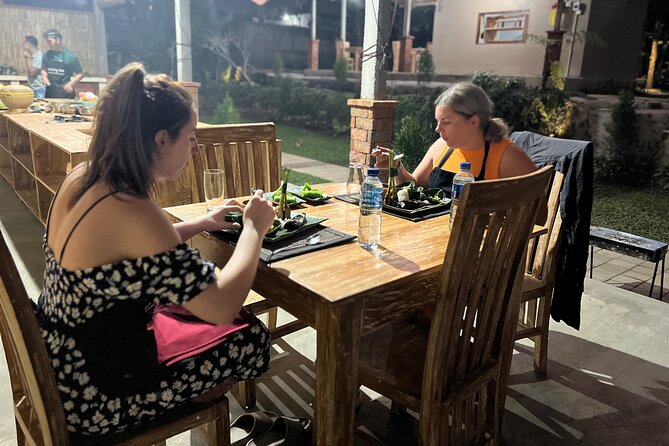 Authentic Balinese Cooking Class with Ubud Tour - All Inclusive - Sacred Monkey Forest in Ubud: Temples and Street-Safe Common Sense