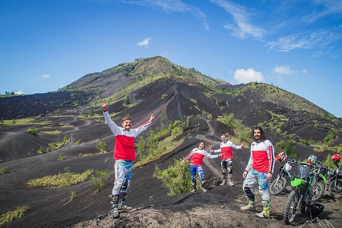 Bali 2 Day Enduro Dirt Bike Tour - Day 2 Toward Mount Agung: Savannah at the Base