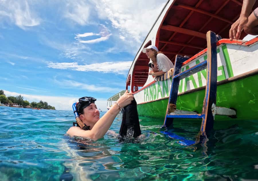 Bali: 3-Day Private Gili Islands Snorkel Tour with Hotel - Day 1 afternoon on Gili Trawangan: sunset and a real first swim