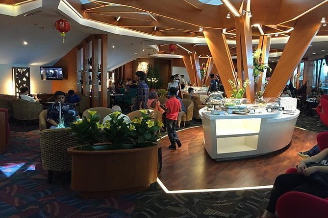 Bali Airport Immigration Fast Track Service - Bali’s Ngurah Rai, But With a Human Holding the Map