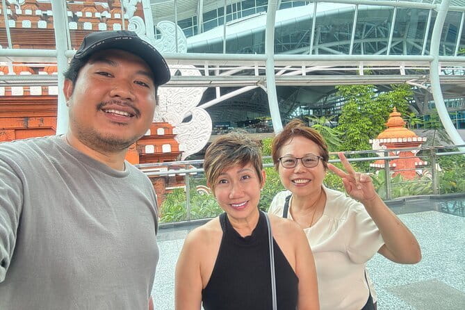 Bali Airport Pick up and Hotel Transfer in Private Car - How the Driver Meet-Up Works at Bali Airport (Sign + Arrival Gate)