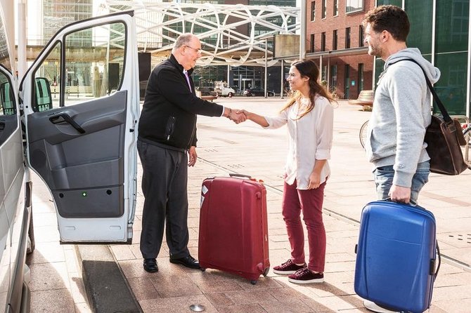 Bali Airport Pick-up to Ubud (Arrival Transfer) - Mobile ticket and group discounts: how this helps small parties