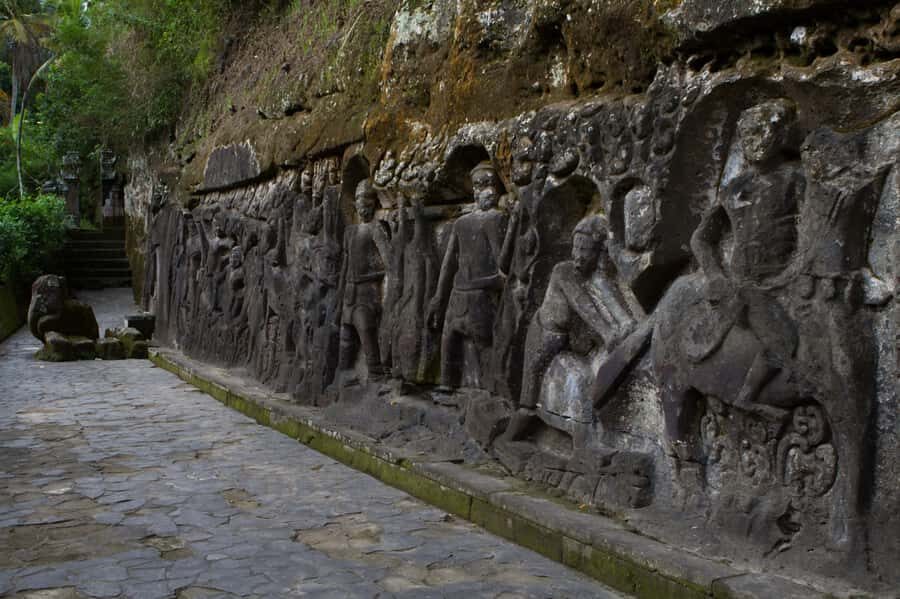 Bali: Archeology Museum, Gunung Kawi & Goa Gajah Temple Tour - Tirta Empul: Holy Spring Water and the Meaning of Cleansing