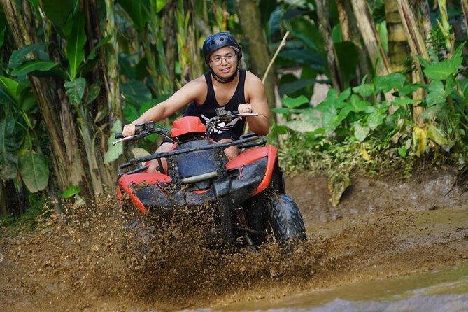 Bali ATV Quad Bike with Monkey Forest and Tegenungan Waterfall - Lunch and showers: the “make-or-break” part after the mud