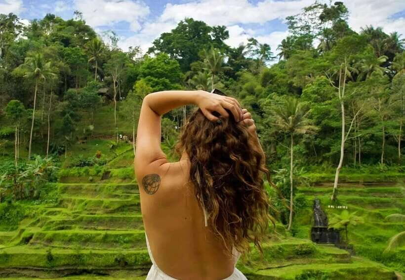 Bali: Bali Insta Journey Private Tour (All-Inclusive) - De Yoni Break and Lunch: Fuel That Keeps the Day Moving