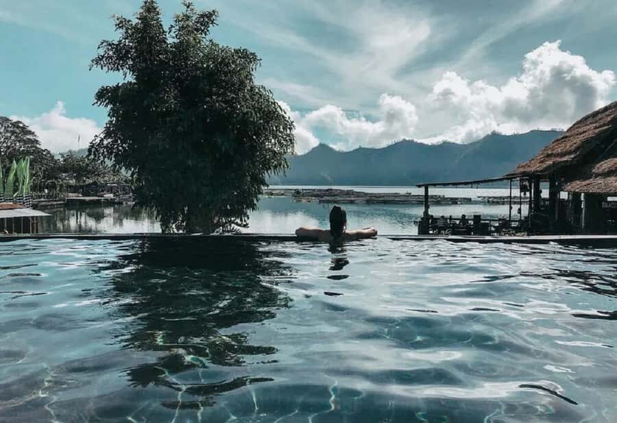 Bali: Batur Natural Hot Spring Entrance Ticket - Included facilities that make your soak smoother