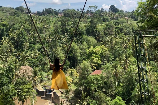 Bali Beautiful Insta with Real Bali Swing - How the Day Flows: Handara Gate to Lake Beratan Views