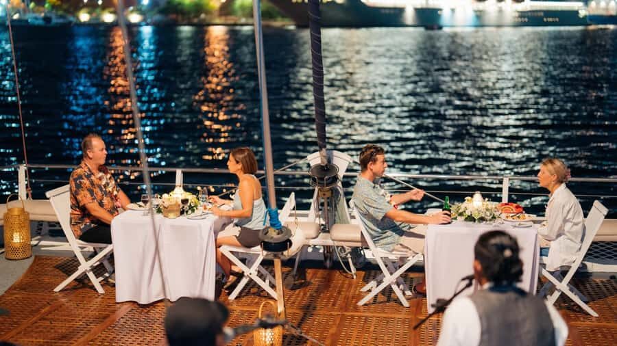 Bali/Benoa: 5-Course Romantic Evening Cruise With Live Music - The dinner plan: a real 5-course meal on a cruise