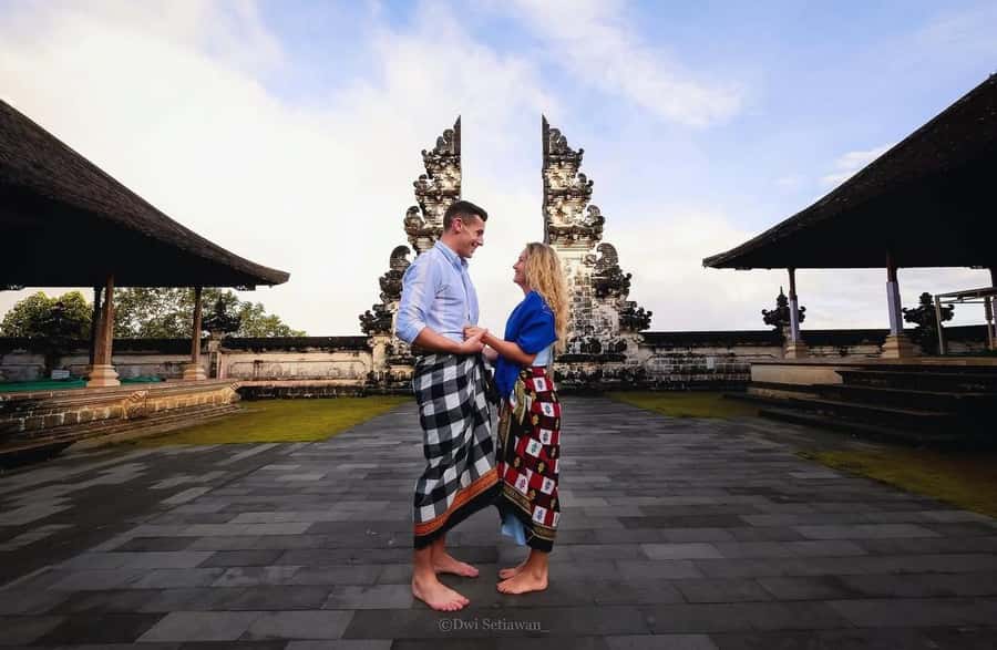 Bali: Besakih Temple & Lempuyang Temple Gates of Heaven Tour - The Mount Agung Lunch Stop: Optional Buffet With Real Views