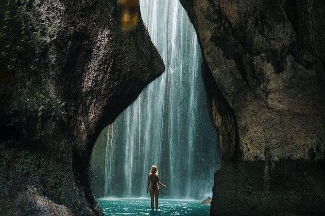 Bali: Best Eastern Waterfalls with Private Bali Tours - Kanto Lampo Waterfall: Stacked Rocks and Easy Walk-In Views
