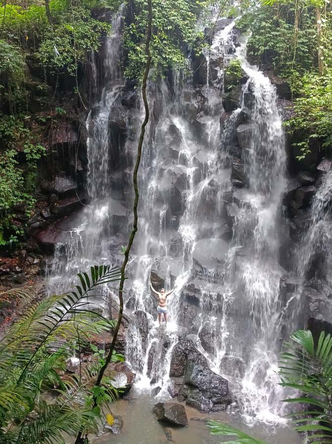 Bali: Best of Ubud Waterfalls Tour - Lunch and rice-paddy views near Tibumana: a calm finish