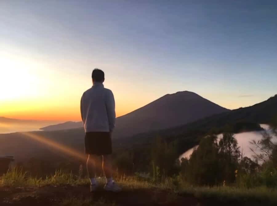 Bali: Caldera Sunrise Trek and Natural Hot Spring - The Climb to Caldera Bali: Short, Steep, and Totally Manageable