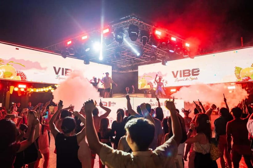 Bali/Canggu: Atlas Beach Club Celebrity Performance 2025 - Entry at Atlas Beach Club: QR code and ID checks