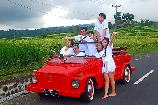 Bali Classic Volkswagen Safari - Jatiluwih and Tanah Lot Tour - Tanah Lot at Sunset: Sea-Rock Drama and Tide Timing